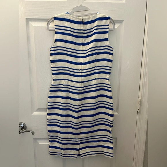 ! Dolce & Gabbana stripped linen dress Dolce & Gabbana Linen Sheath Dress - Picture 3 of 8